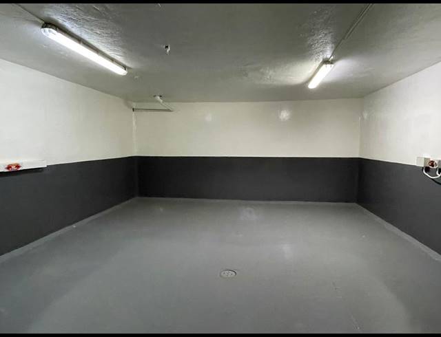 INDUSTRIAL PROPERTY TO RENT IN LYTTELTON MANOR